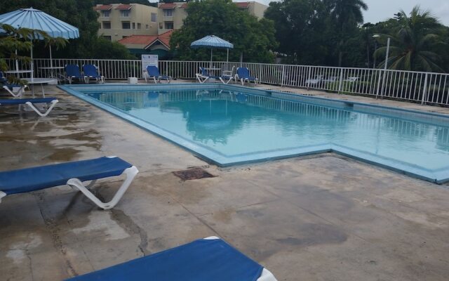 Irie Beach Studio
