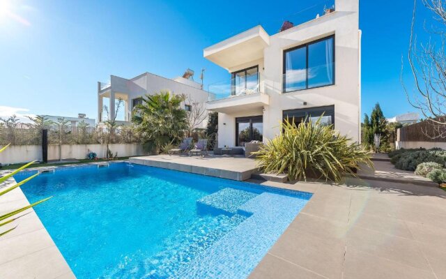 Villa 11 Oasis del Mare, 5min Strand, Wifi, Klima, Fußbodenheizung