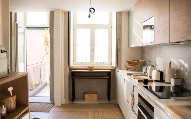 Home Of The Poet, 3-bed 3-bath River Views