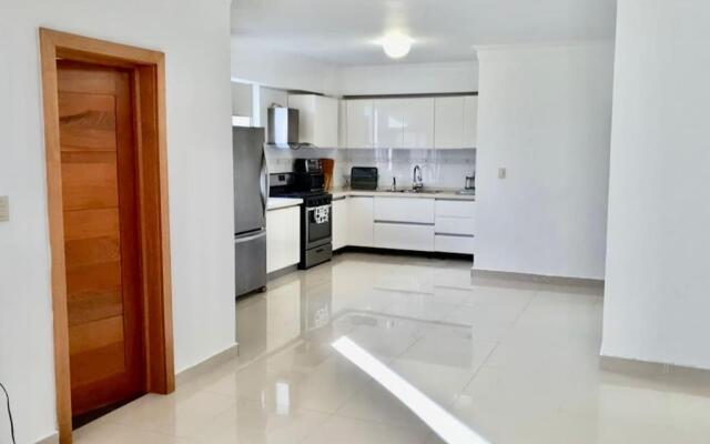 Amazing Ocean View Penthouse, 4 Bdrms, 4.5 Bths