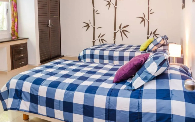 Modern Condo, Just Steps To Mamitas Beach And 5Th!