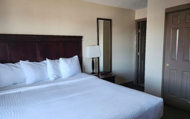 Ashley Quarters Hotel Cincinnati Airport