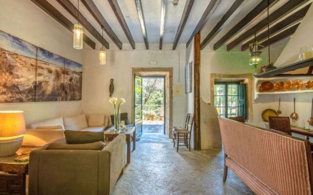 Holiday Home Varitx Paradise