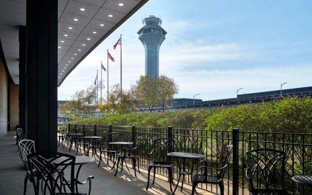 Hilton Chicago O'Hare Airport