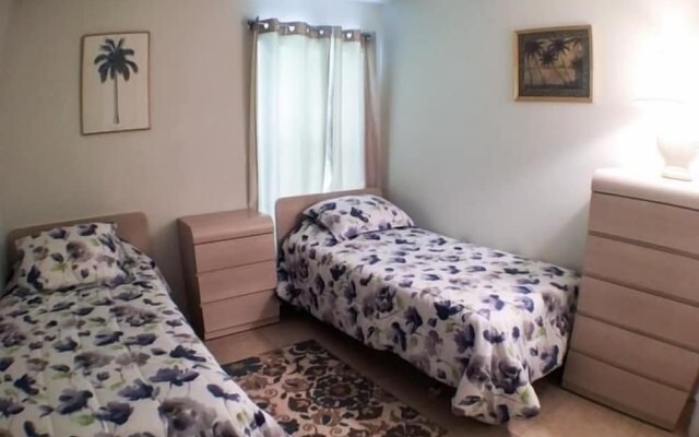 Waterview 1685 Apartment 4 Bedroom