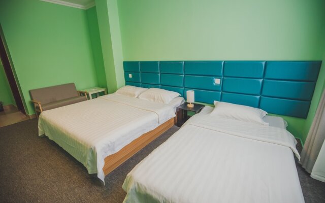 White Horse Times Hotel