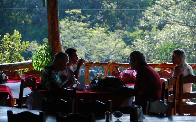 Canon de La Vieja Lodge