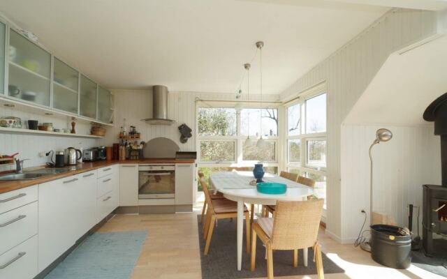 6 Person Holiday Home in Kalundborg