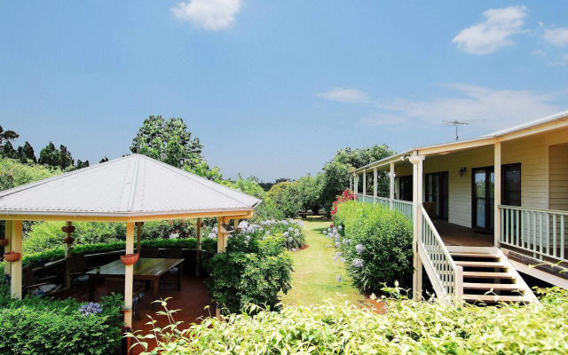 Camelot Boutique Accommodations