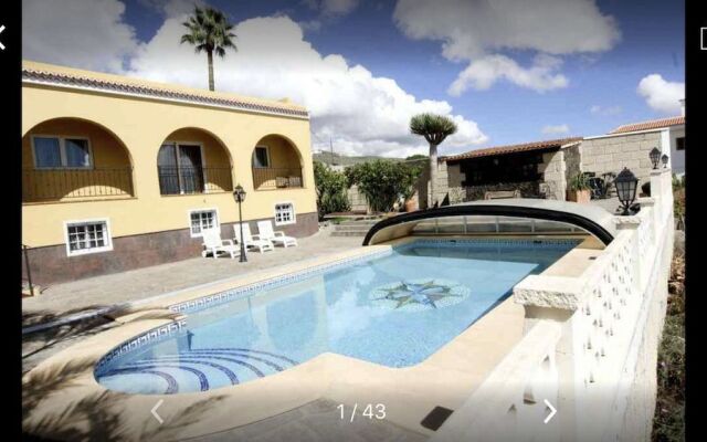 Villa Chiara B&B