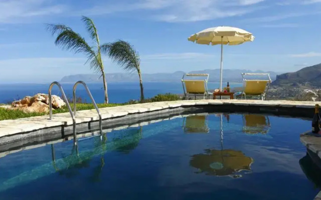 Villa Orca