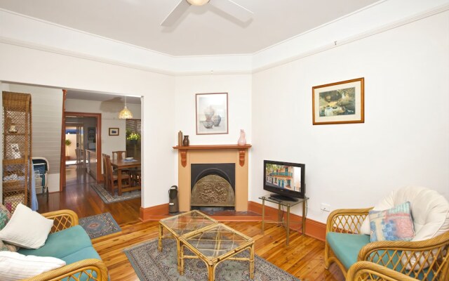 Newcastle Terraces & Apartments – Alfred Street Terraces