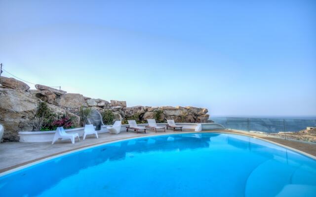Villa Melmastia