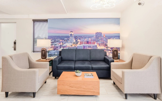 Clarion Pointe Winston – Salem Downtown