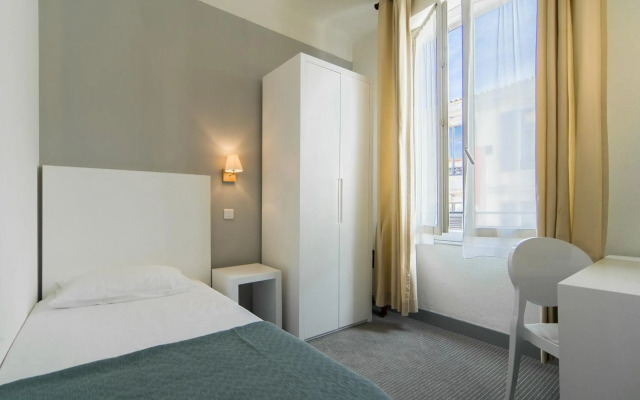 Hotel PLM