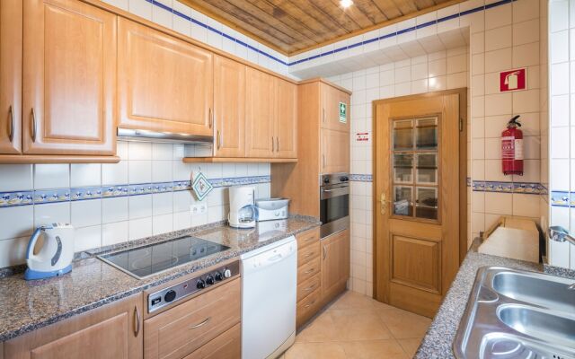 Private 2 Bed Apartment in Albufeira Old Town