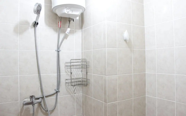Economic 2BR @ Pinewood Apartment near ITB