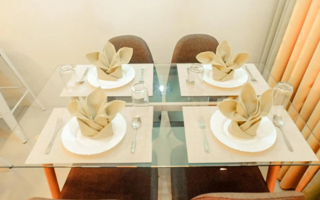 Fully Furnished Apartment with Netflix and Wifi