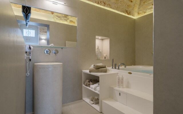 Pregiata Suite 25 con Jacuzzi by Wonderful Italy