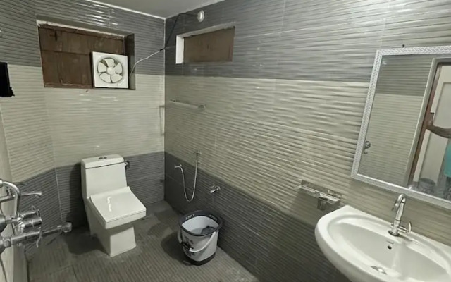 Geetatri Luxury Homestay
