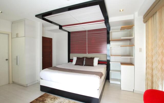 SIGLO SUITES @ The Gramercy Residences