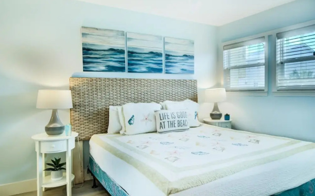 2 C, Three Bedroom Townhome