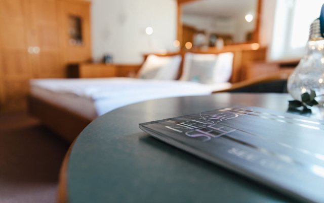 Weinlaubengasthof Rathausstüberl