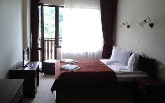 Bela Family Hotel