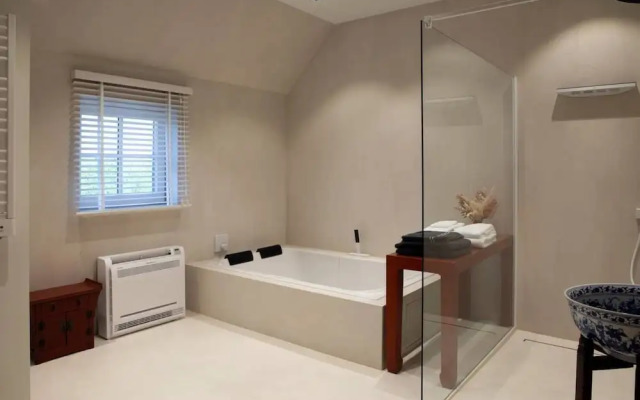 Wabi Sabi B&B - a Japanese Sleep Oasis in Belgium