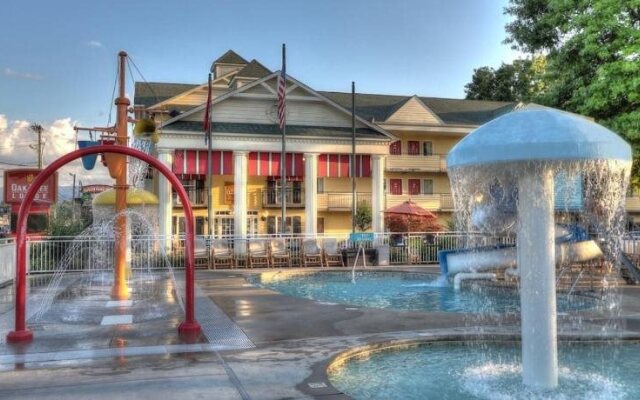 Oak Tree Lodge