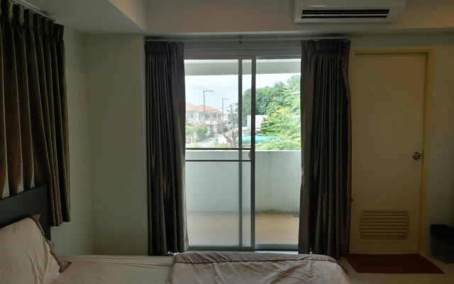 TongPrasit Place