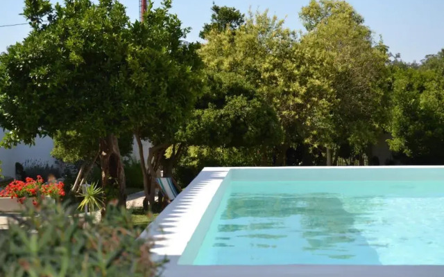 Oryza Guest House & Suites
