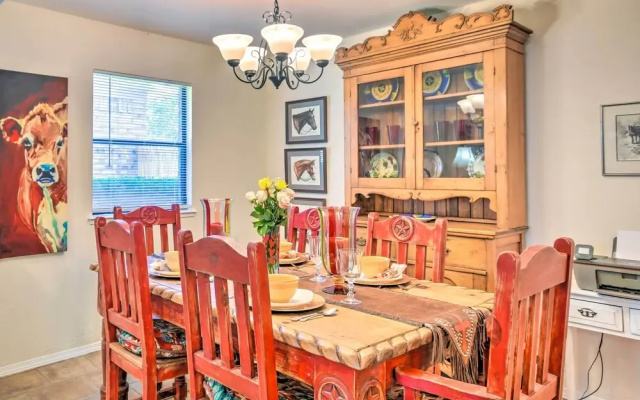 Unique Ranch-style Home < 2 Mi to Downtown!