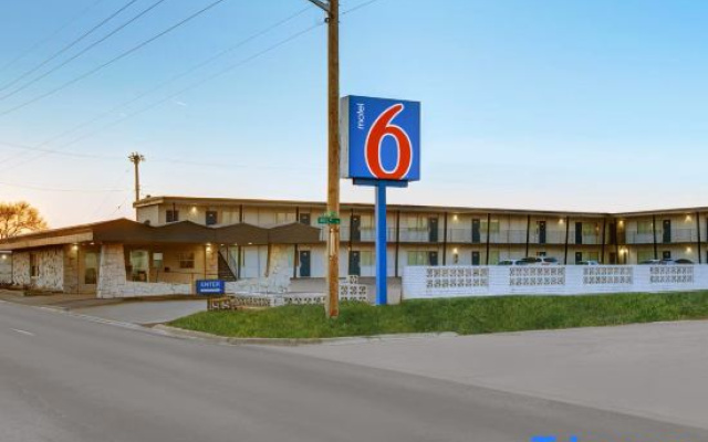 Motel 6 Hereford, TX