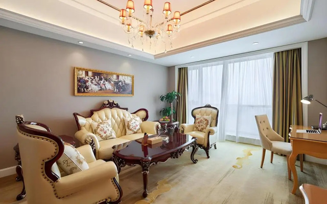 Vienna International Hotel (Hangzhou Xiaoshan Yaqian Subway Station)