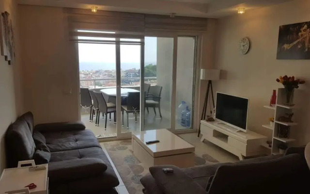 Vesta Garden Apartment