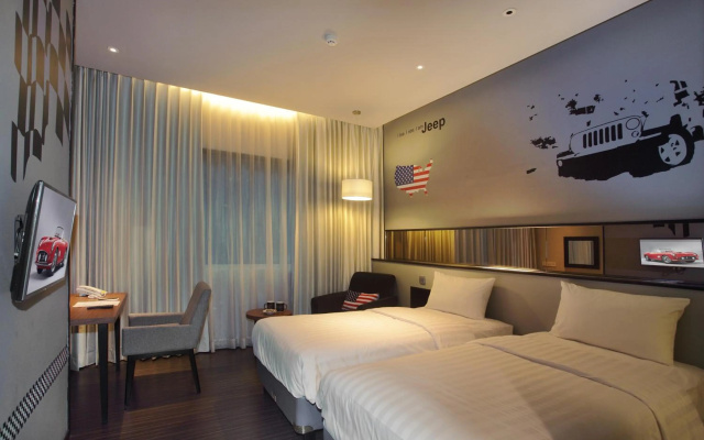 Cabin Hotel