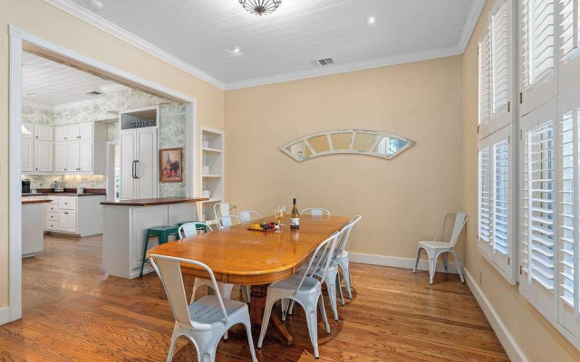 The Painted Lady Estate