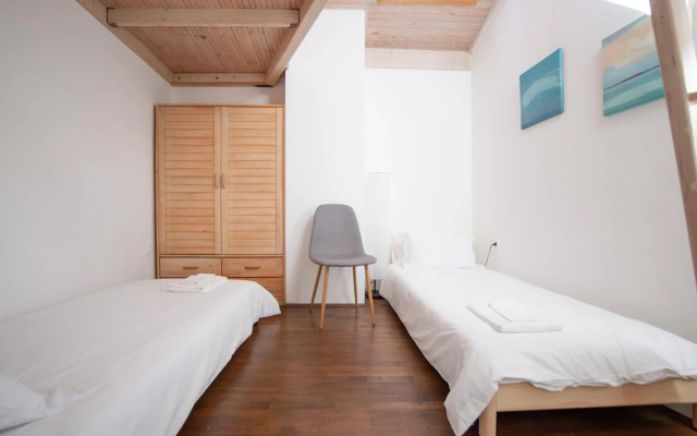 Apartment Bivalvia