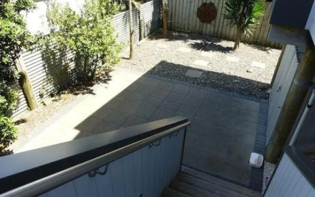 The Jandal - Waihi Beach Holiday Home