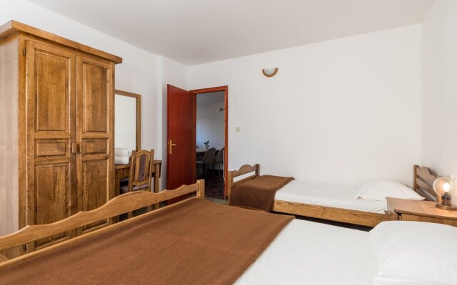 Awesome Apartment in Rab With 2 Bedrooms and Wifi
