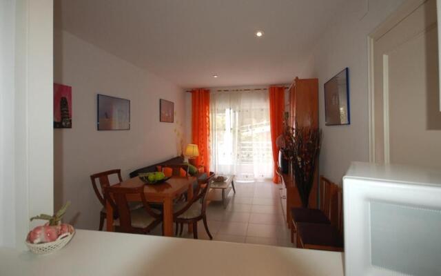 Lets Holidays Beach Apartment 2rooms Tossa