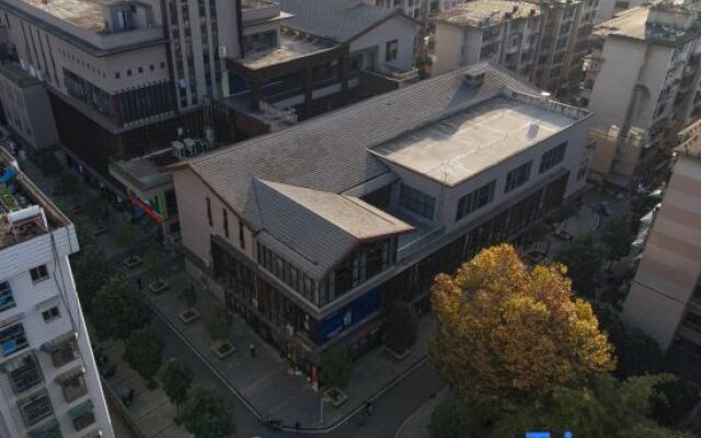 Yuxin Hotel (Zhenhua Group)