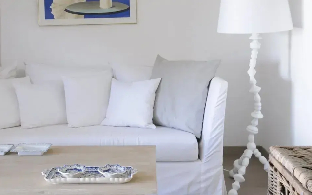 Soleado Beachfront Villa