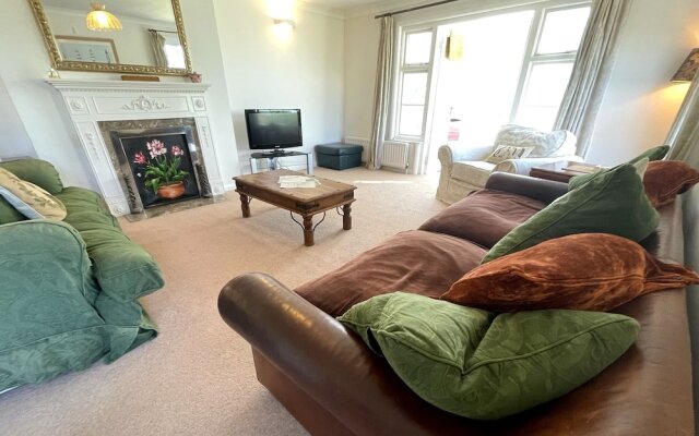 Bishops Tawton Overton House