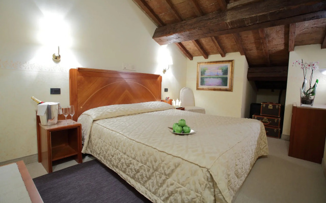 Rechigi Park Hotel