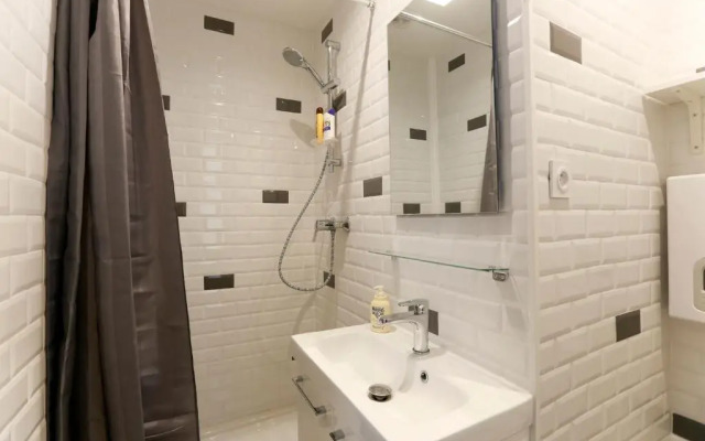 Renovated Studio for 2