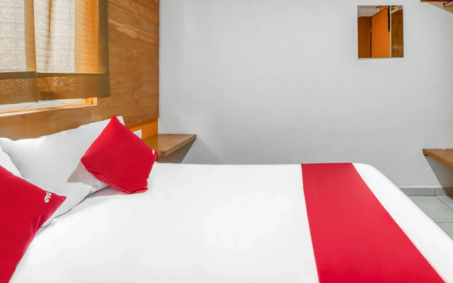 OYO Hotel Familiar Tollan