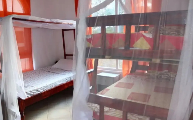 Lux Suites Kijani Beach Apartments