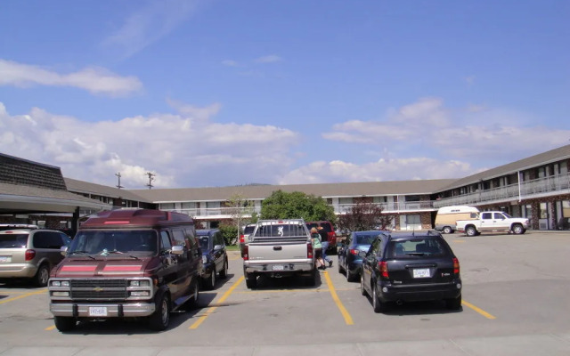 Econo Lodge Inn & Suites Cranbrook